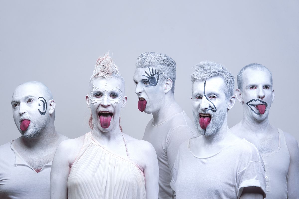 Anna and the Barbies