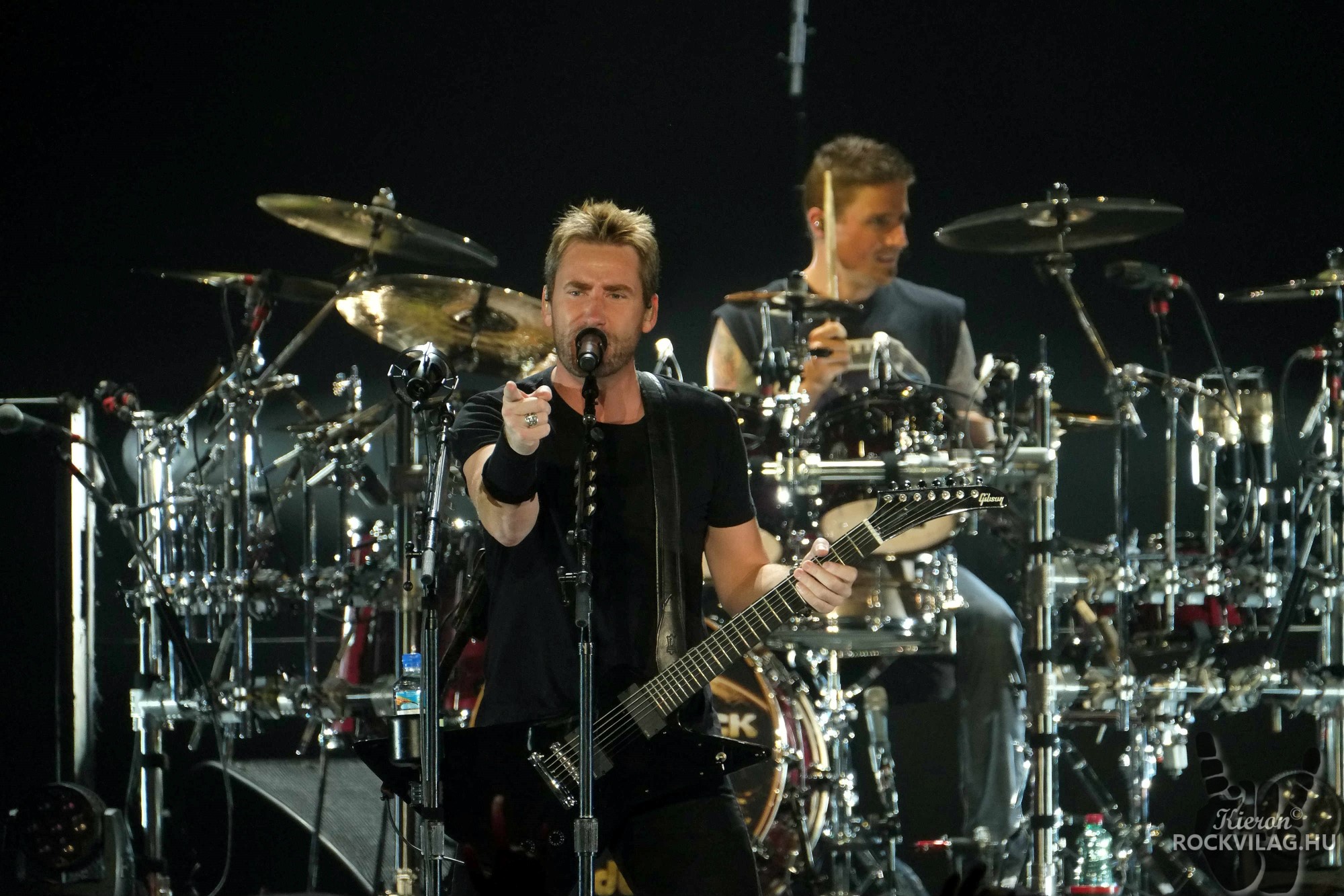 DSCF0873 2000 x 1333