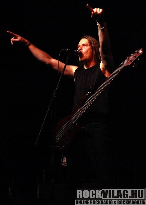 Schrott Péter