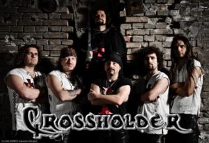 Crossholder: Hatalmas show-val indul a turné