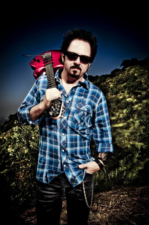 Steve Lukather újra Budapesten!