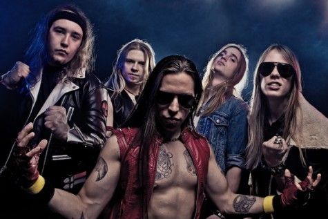 Steelwing és Skull Fist koncertek a Rocktogonban