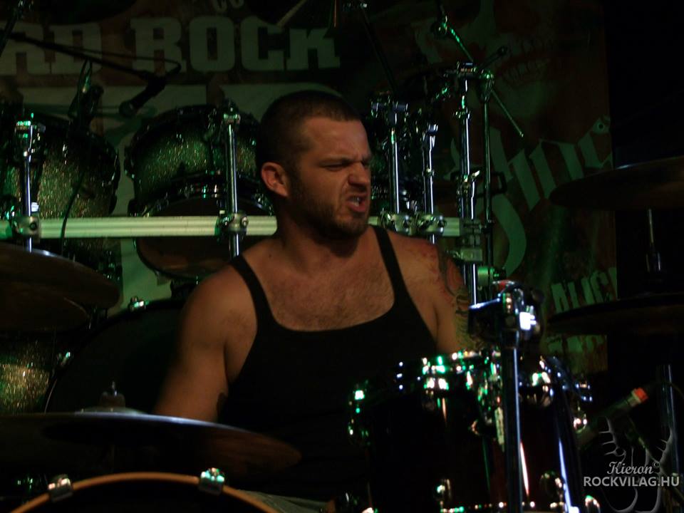 magma-rise2 20140807