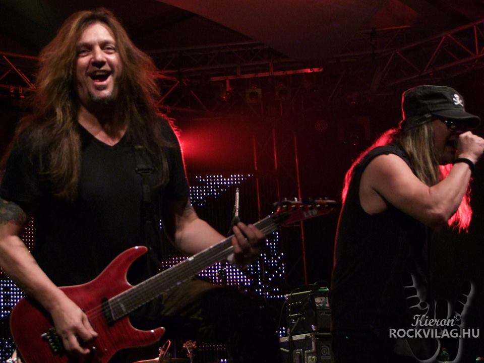 skid-row5 20140808