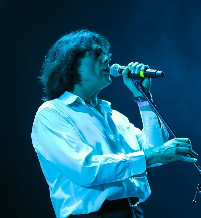 56 ÉL! EAST zenekar, Pintér Béla, Hanna Projekt közös koncert a 60 éves forradalom jegyében
