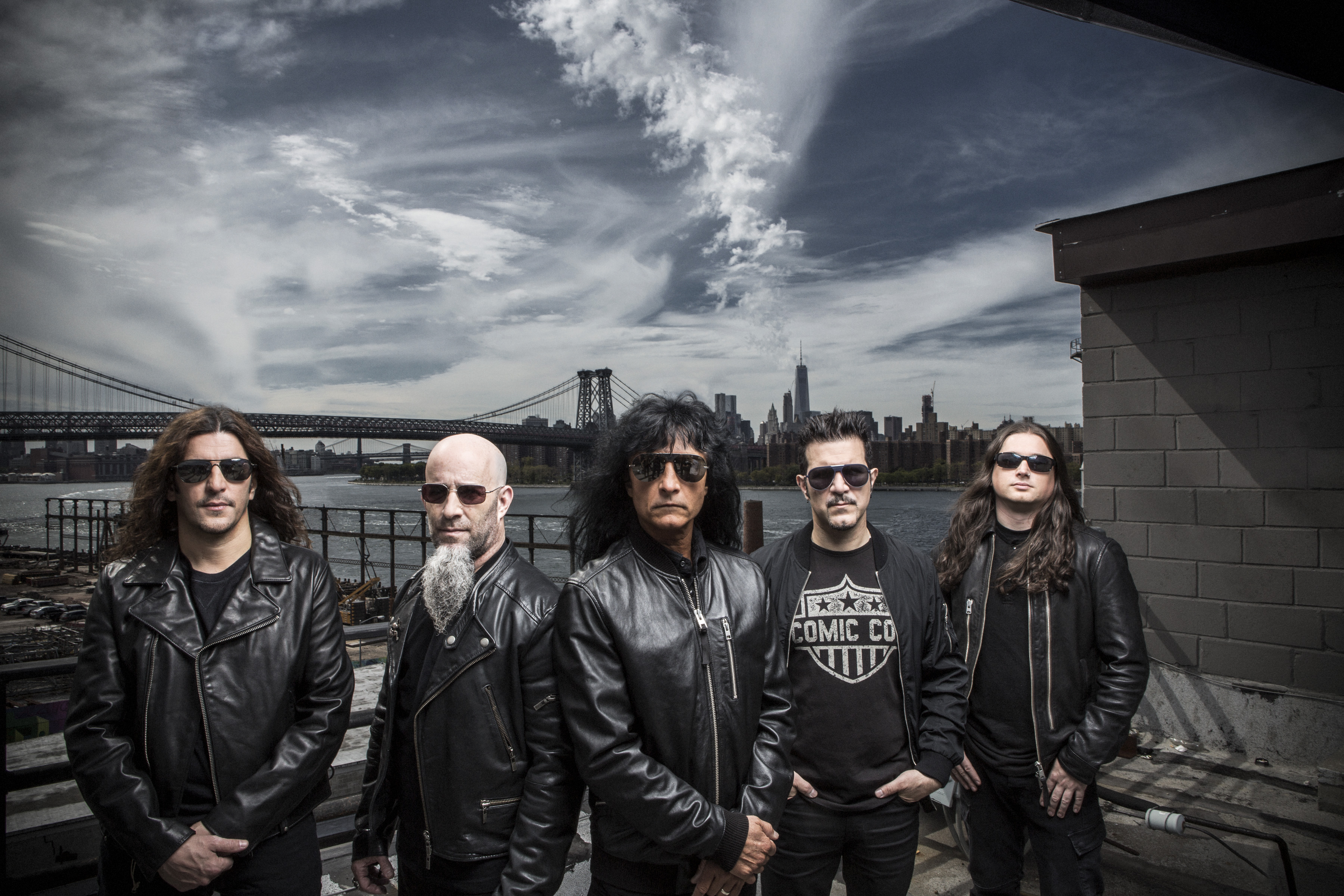 Júniusban ismét Anthrax: szabadtéren dupláz a thrash brigád