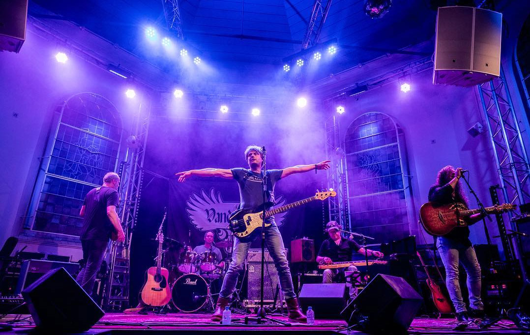 VanderLinde koncert a Bemrockparton