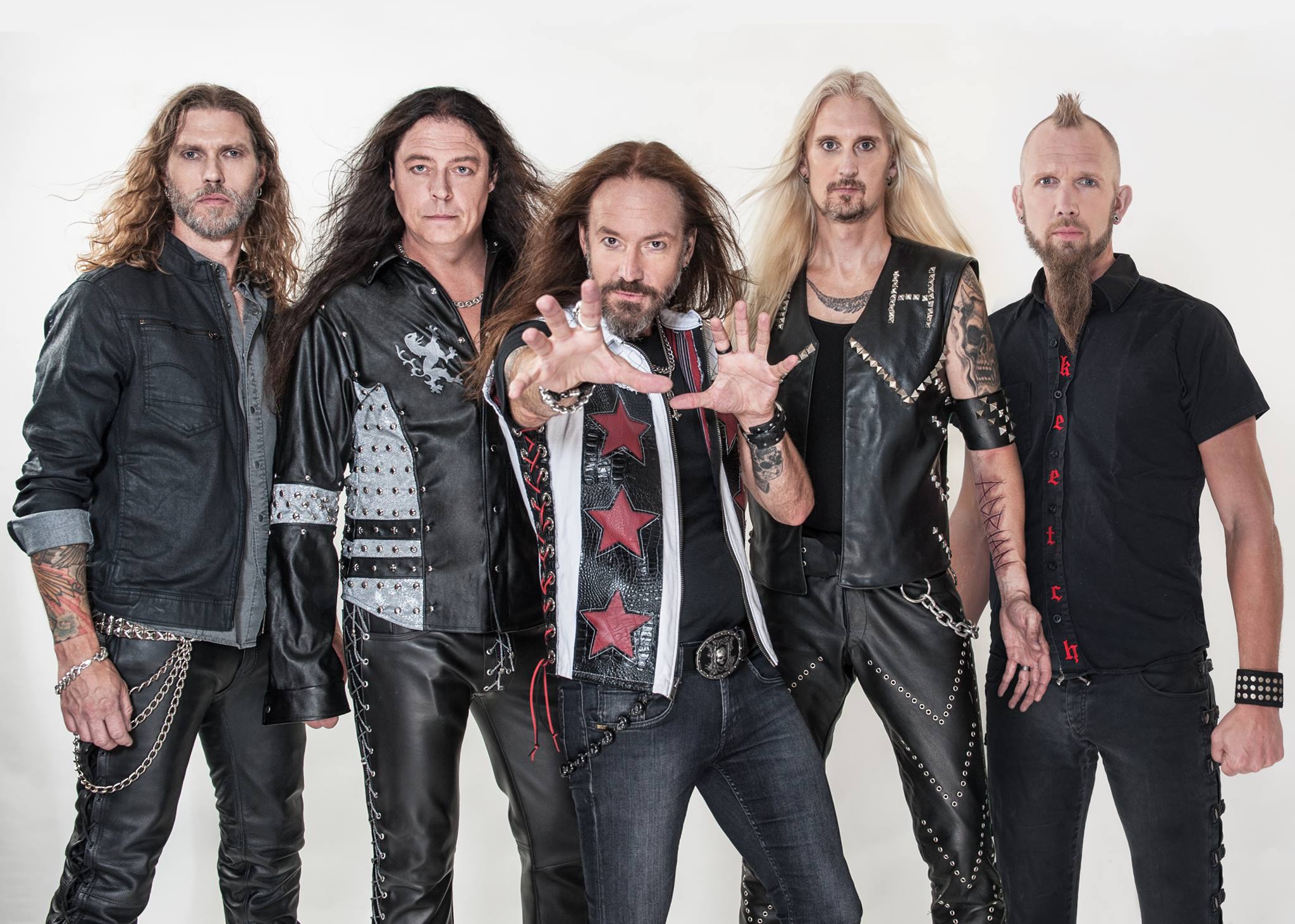 Hat nap és újra Hammerfall buli!