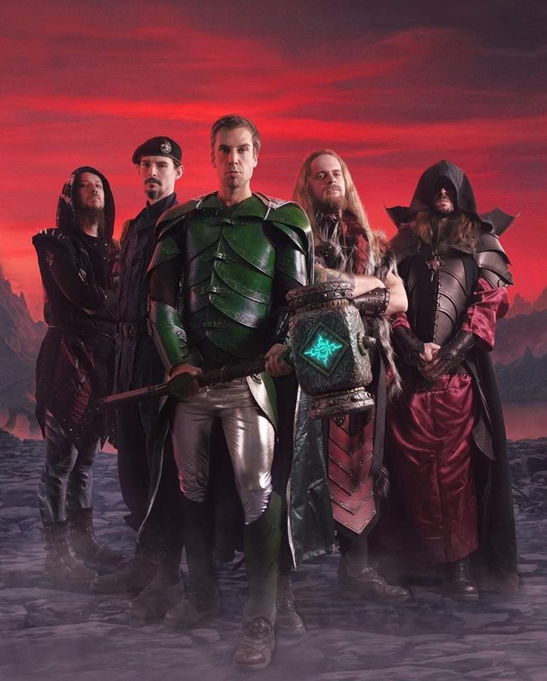Gloryhammer - Február 7-én a Barba Negrában zenél a kosztümös fantasy csapat