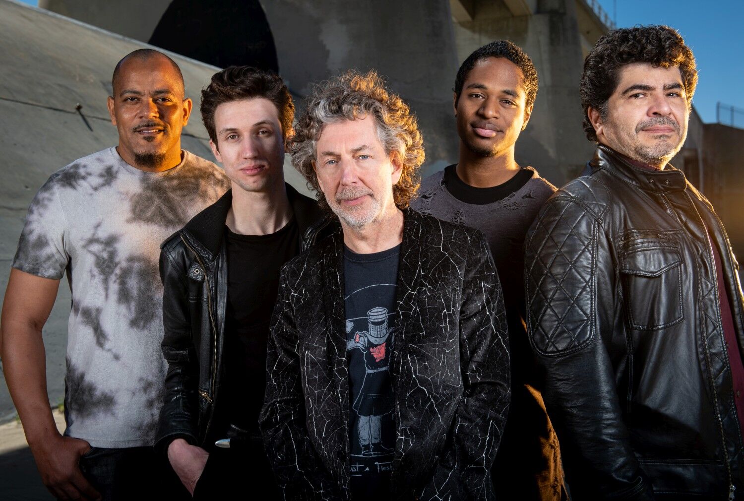 Koncerttel ünnepli a 30 éves Protocol albumot Simon Phillips