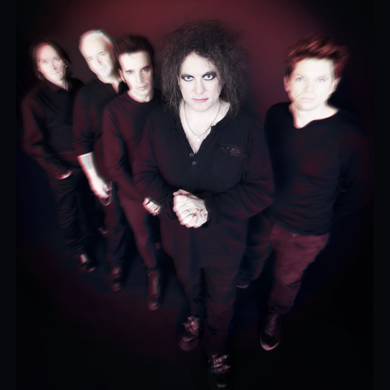 The Cure - Jövőre újra Budapesten koncertezik a Robert Smith vezette legenda!