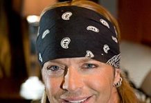 Bret Michaels-t sürgősségi sebészetre szállították bret-michaels