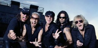 2010-scorpions