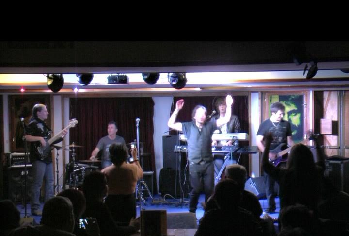 Fergeteges PIRAMIX koncert a Pecsa Cafe-ban! piramix0118