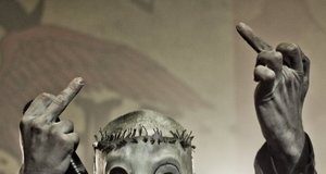 Slipknot – Dobos még nincs, de Corey Taylor szerint 2014 a Slipknot éve lesz slipknot 20131231