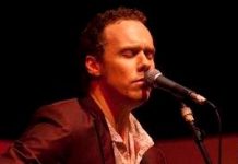 Danny Cavanagh – Az Anathema gitárosa feldolgozáslemezt készít danny-cavanagh 20141227