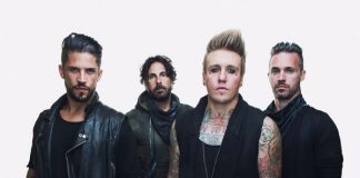 PapaRoach02