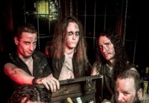 Alestorm a Flogging Molly előtt a Track-ben! alestorm 20150612