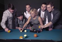 The Big Bunny Hall Swinger Clubban: esküvők után lemez és klip