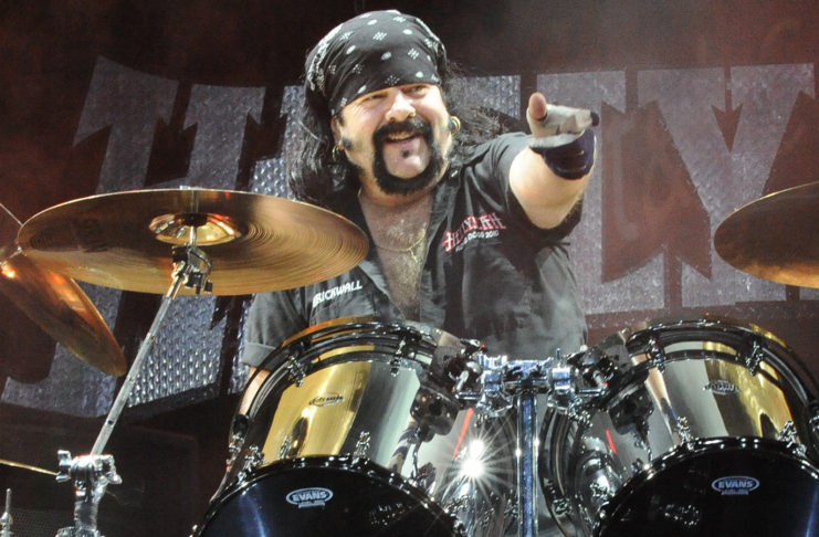 Elhunyt Vinnie Paul.