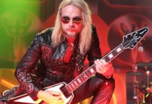 Túl van az életveszélyen Richie Faulkner.