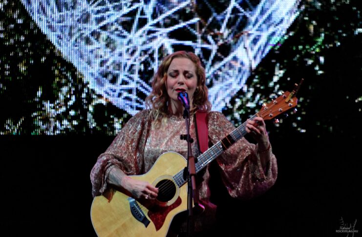 Az angyal ismét nekünk énekelt- Anneke van Giersbergen koncerten jártunk
