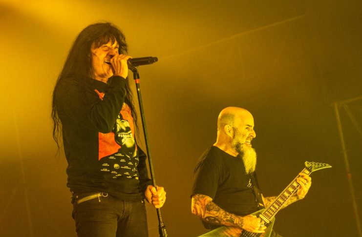 Itt egy új Anthrax dal!